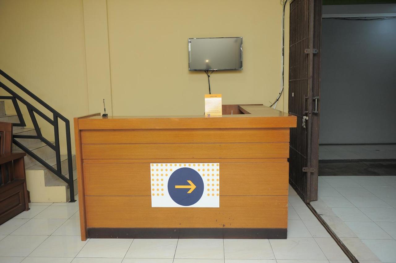 Spot On 2891 999 Guest House Sumedang Exterior foto